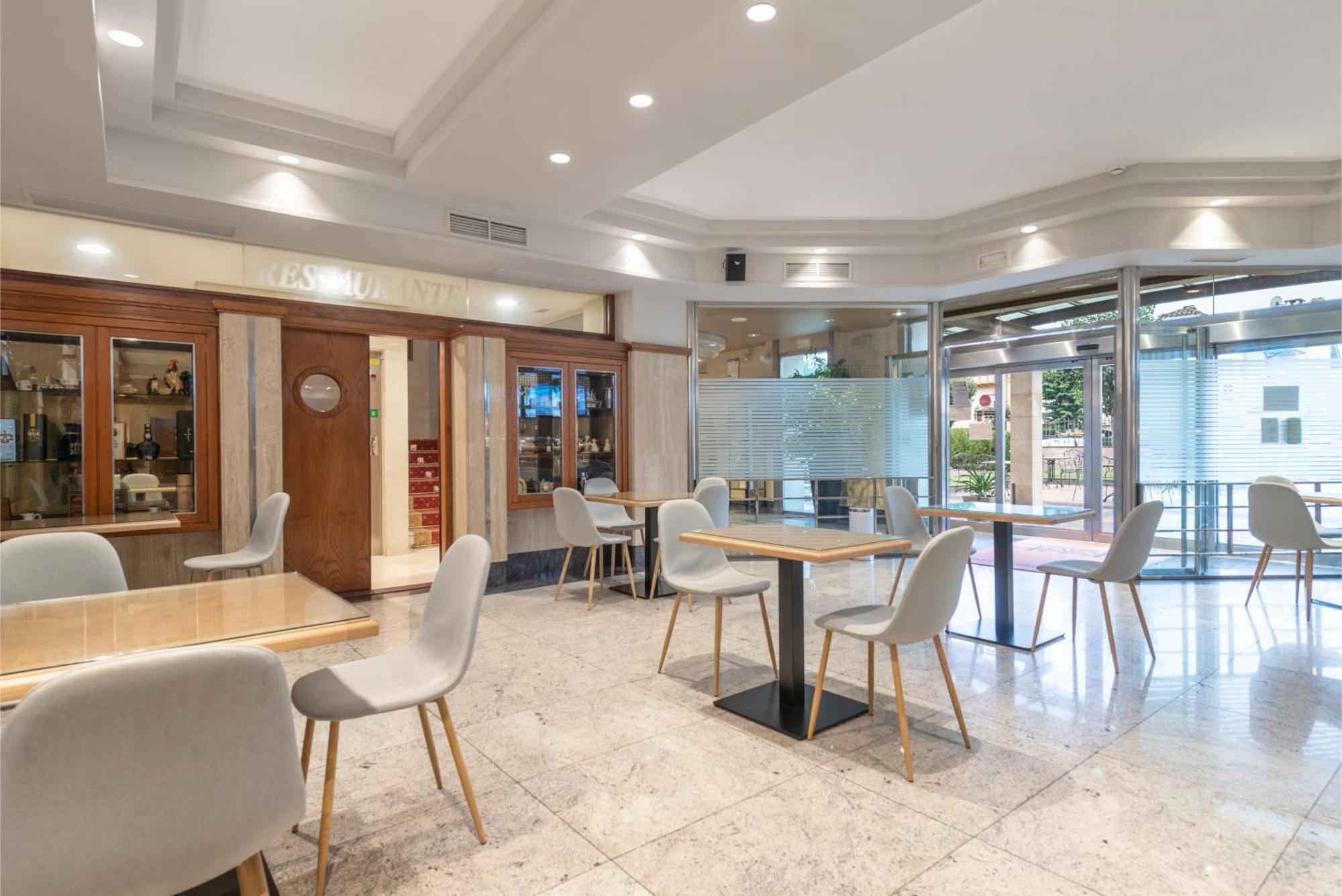 Hospedium Hotel Blu Loiu Ngoại thất bức ảnh