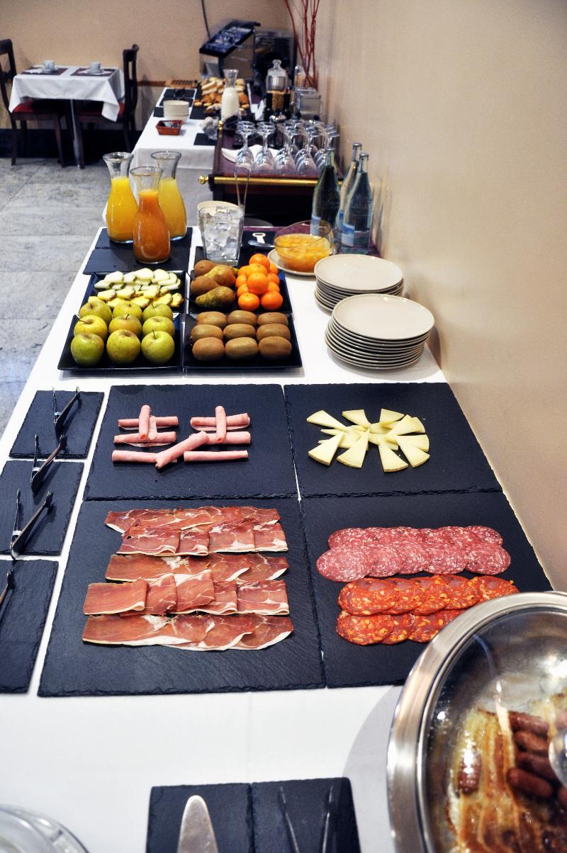 Hospedium Hotel Blu Loiu Ngoại thất bức ảnh