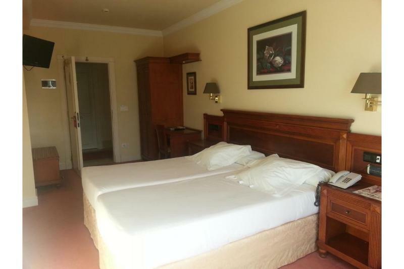 Hospedium Hotel Blu Loiu Ngoại thất bức ảnh